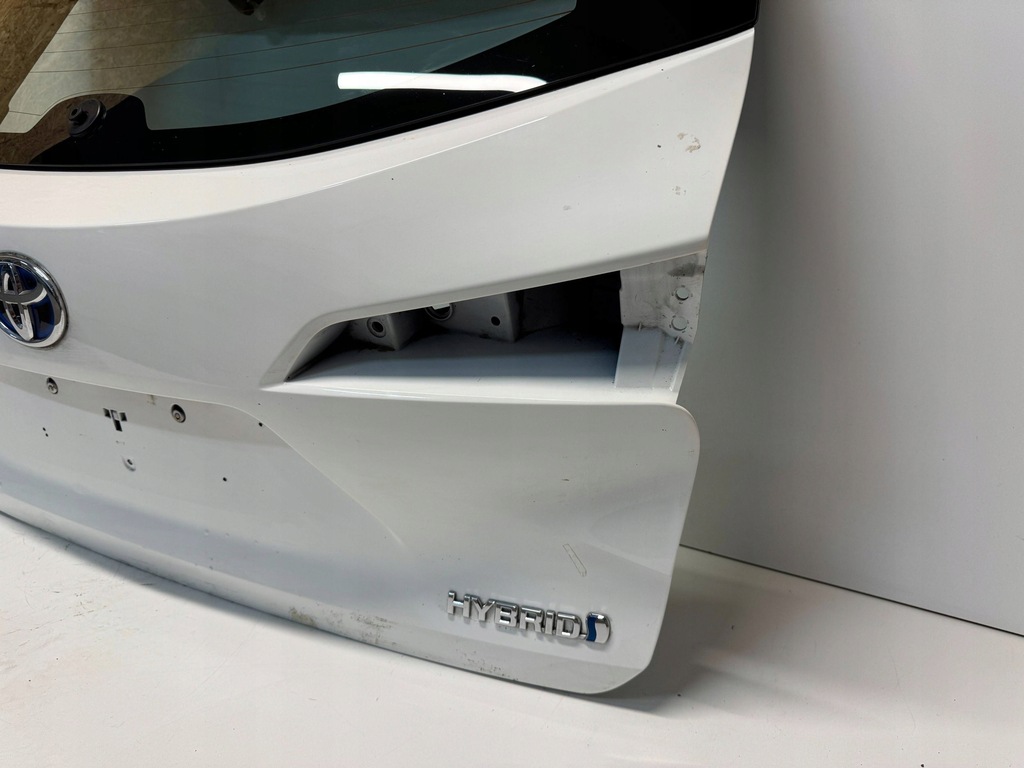 фото №9, Toyota corolla e21 kombi 19- кришка багажника багажника задня задня білий скло