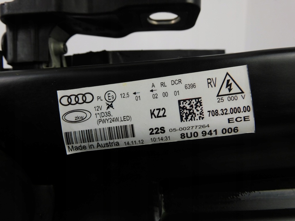 фото №15, Audi q3 8u лампа права ліва ксенон led комплектна ні поворотна