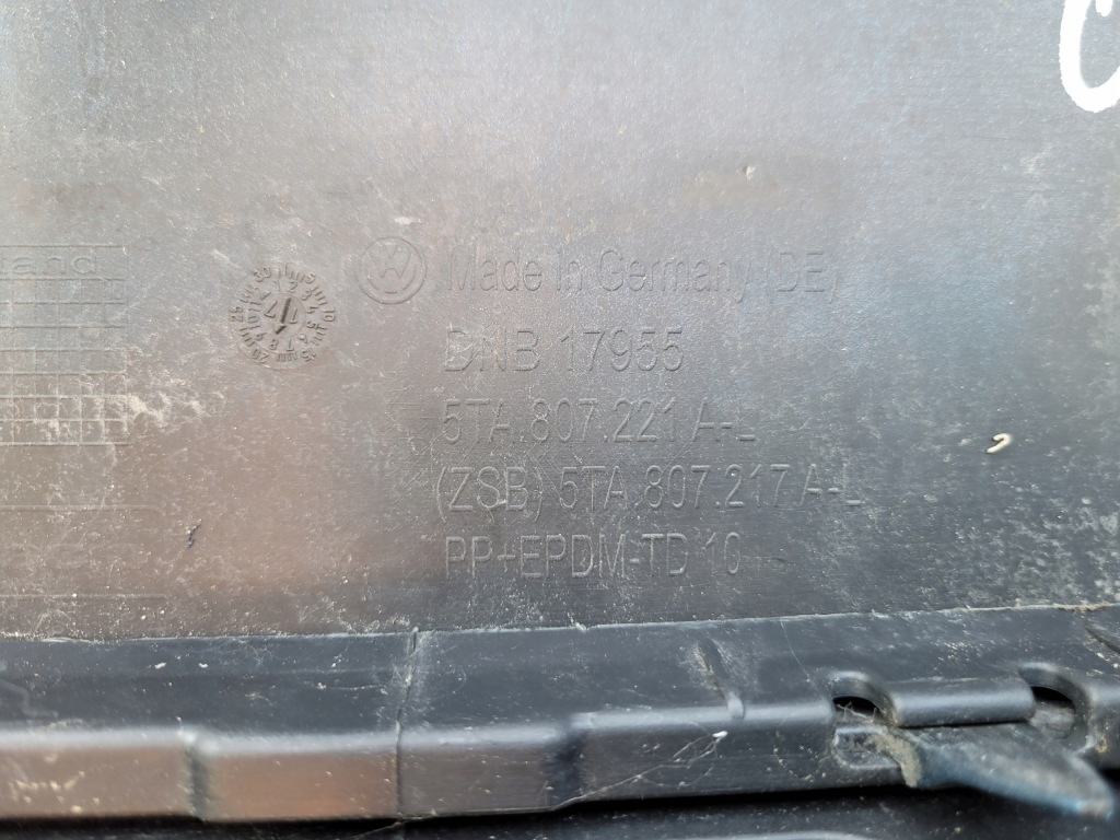 Vw touran 2 2 15- 5t бампер передний передок с Разборки