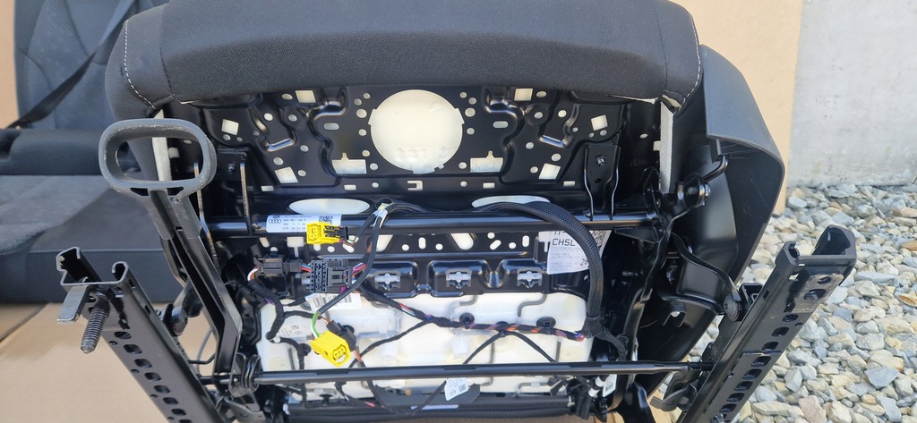 фото №10, Сиденья заднее сиденье skoda octavia iv sedan jak nowe подогрев