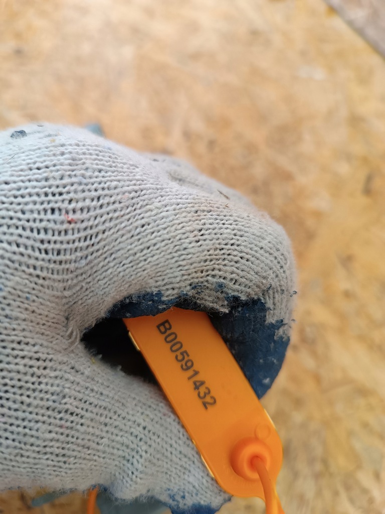 фото №12, Volvo xc70 противотуманная фара левый 9190904