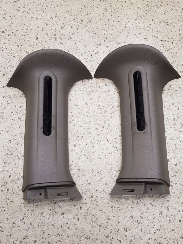 фото №1, Пластик защита стойка задняя пара dodge caravan iv