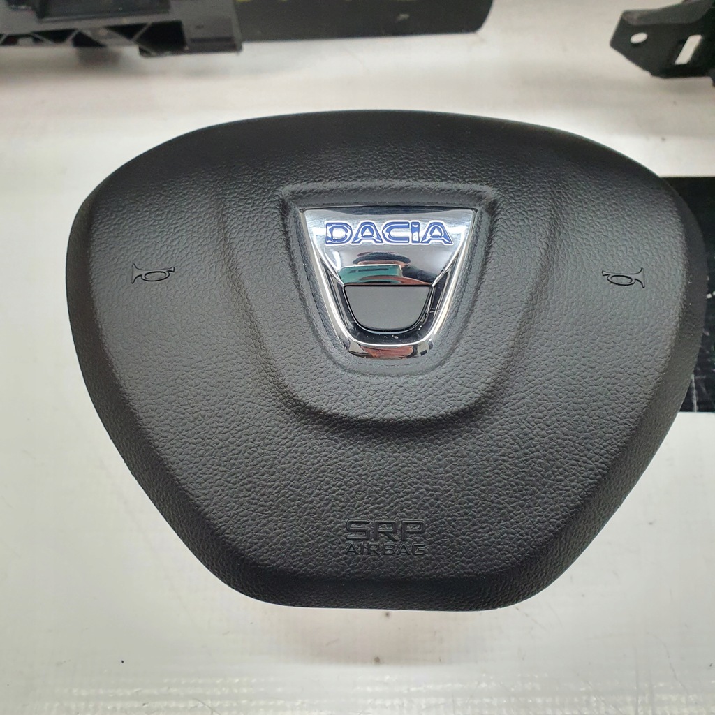 фото №5, Sandero iii 3 консоль подушки безопасности ремни подушка безопасности