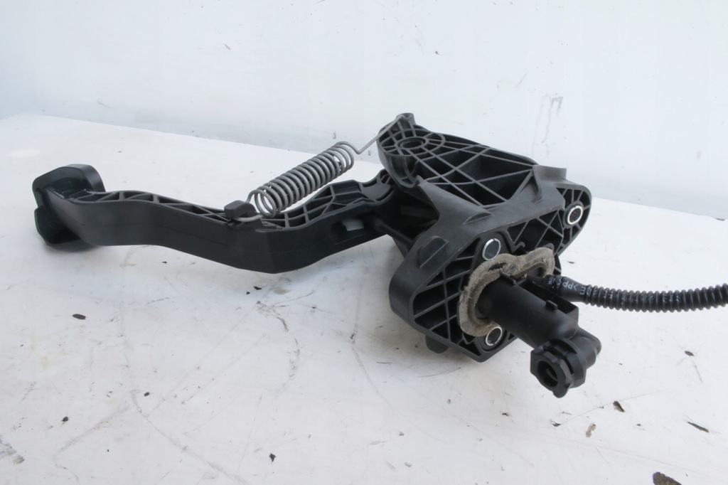 фото №5, Педаль сцепления audi a1 1.4