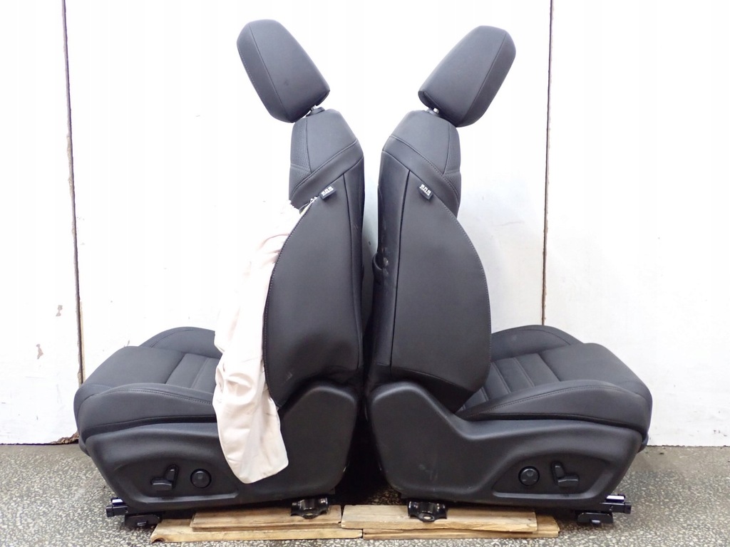 фото №8, Комплект сидений europa оригинал кожа alfa romeo tonale 24r