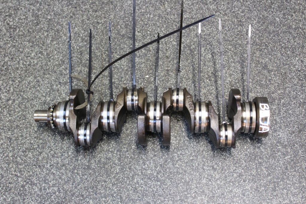 Купити Ford fiesta mk6 1.3 v8 baja wał колінчастий вкладиші