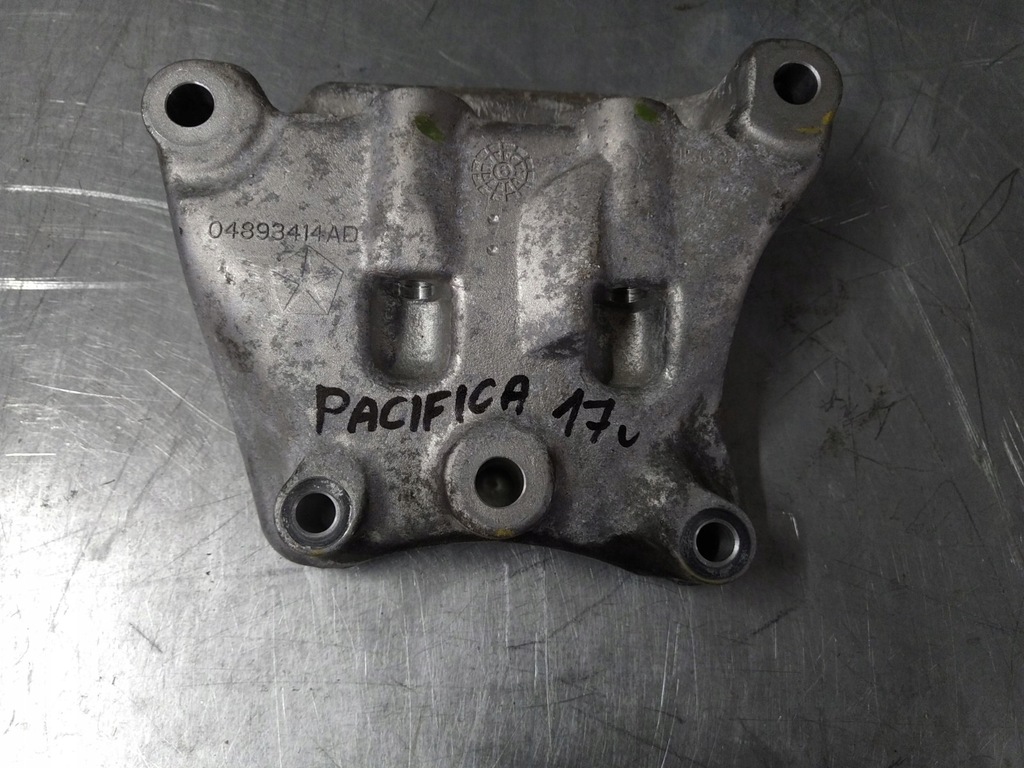 фото №1, Pacifica 2016-2020r кронштейн двигуна права