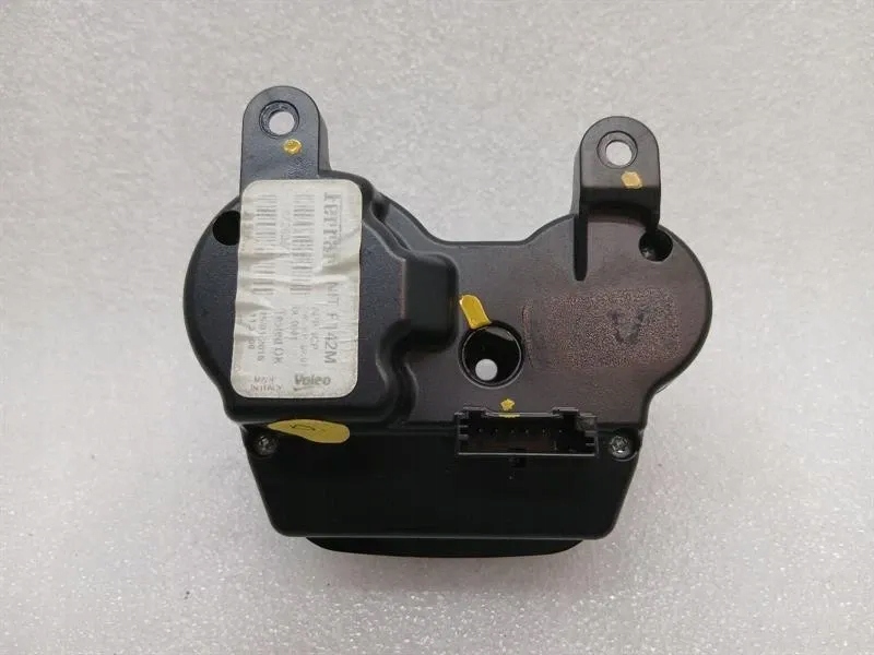 фото №6, Перемикач ferrari 488 f142m 87263600 перемикач nit carplay-