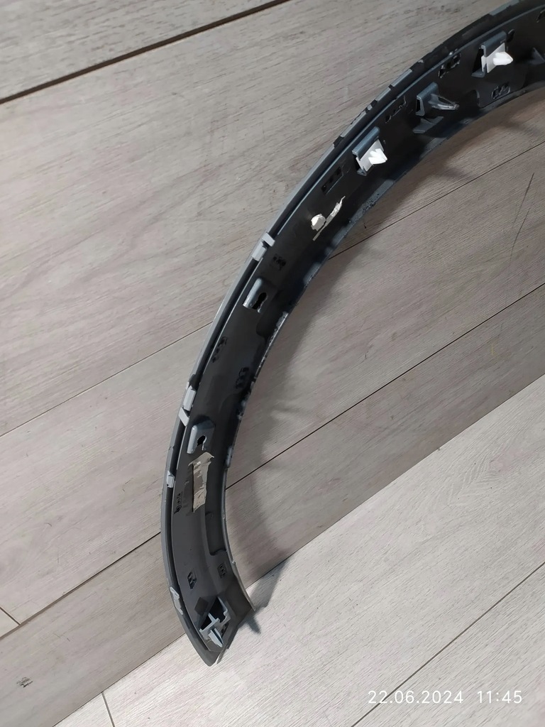 фото №7, 8977. puma mkii молдинг крила правий перед l1tb-s16d238-b