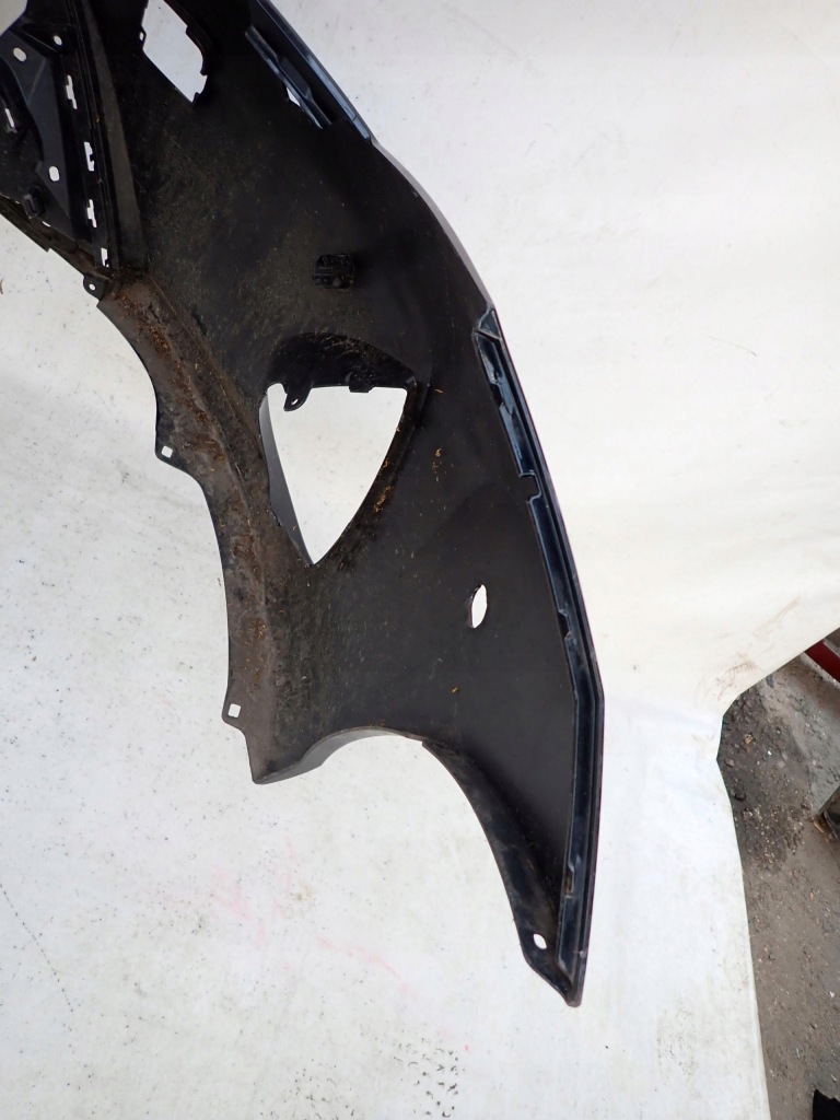 Toyota auris 2 12 - бампер перед передний spr pdc Доставка