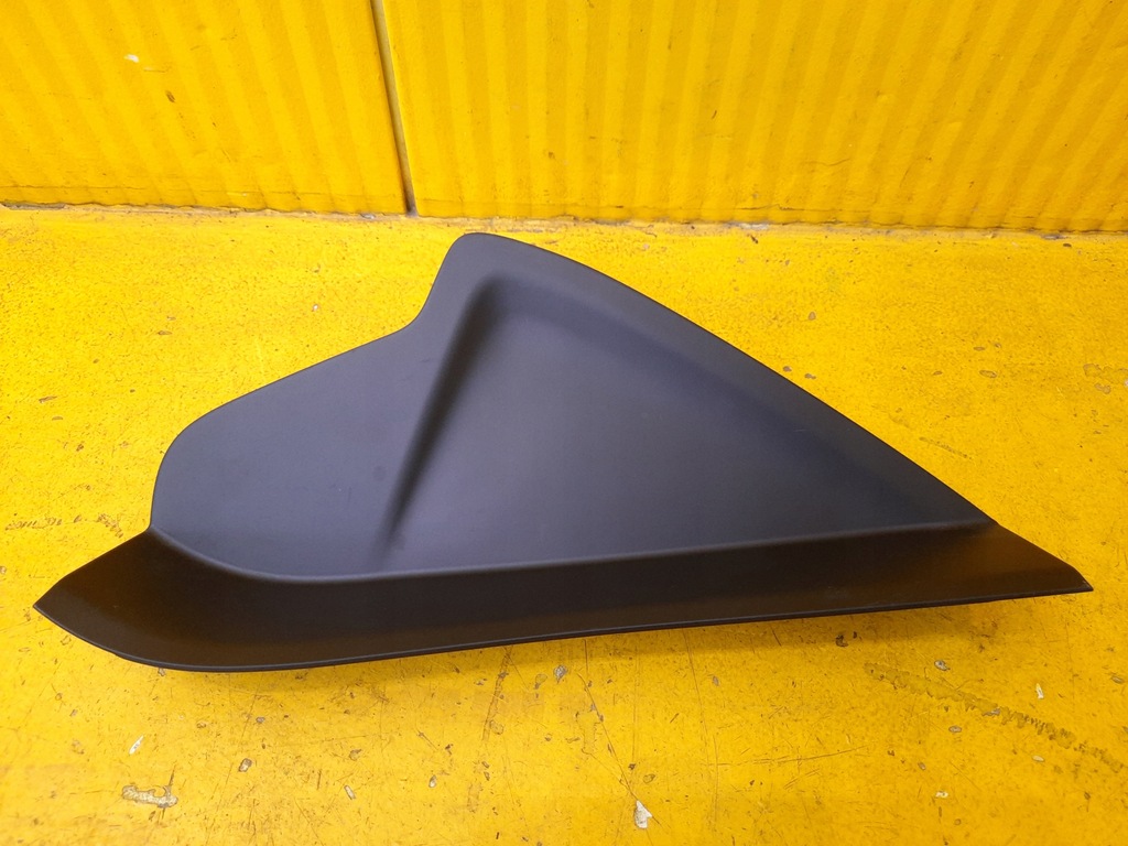 фото №1, Maserati levante защита пластик левый 670043359