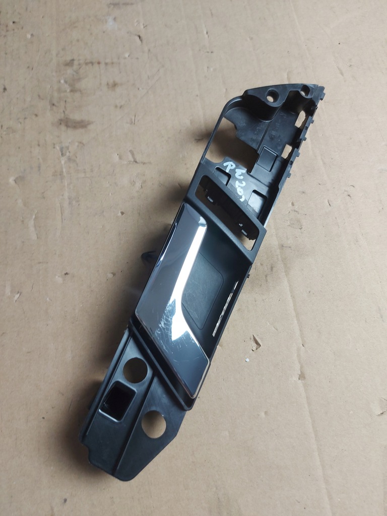 фото №1, Ручка внутренняя правая led mercedes e coupe w207 оригинальный номер eu