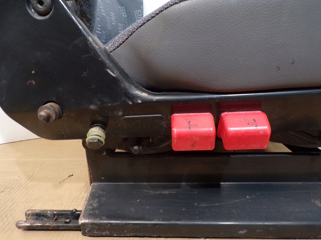 фото №9, Sprinter 901 903 vw lt 96-- сиденье передний водителя