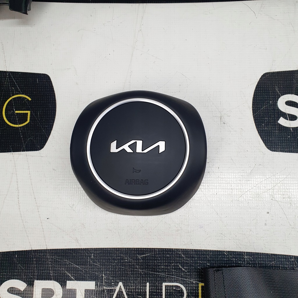 фото №5, Sportage v 5 автоматическая коробка передач приборная панель консоль подушки безопасности ремни подушка безопасности