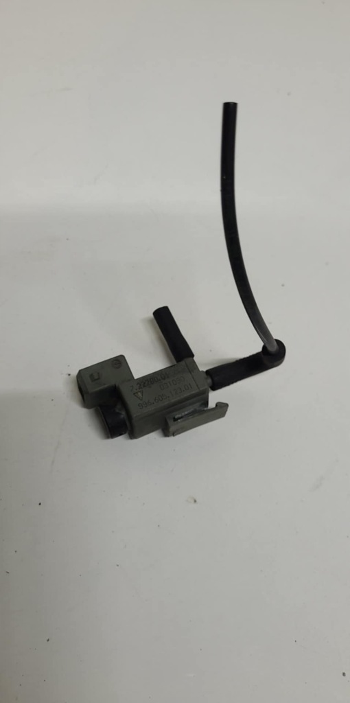 фото №1, Клапан вакуумa porsche cayman boxster 987 99660512301