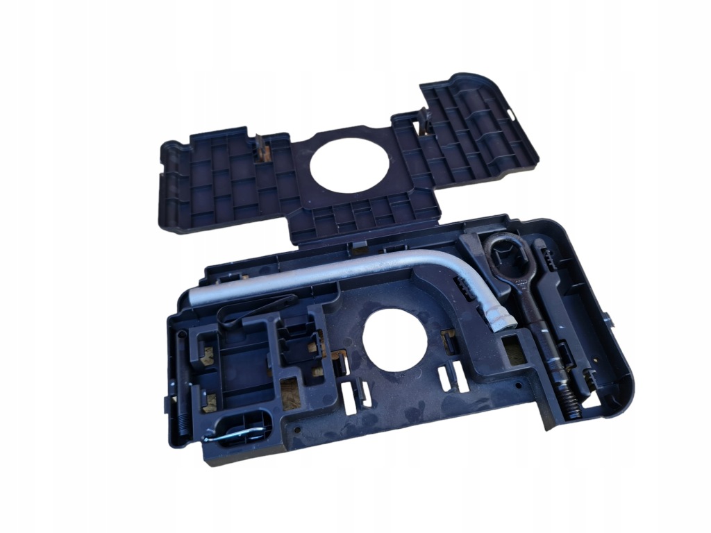 фото №1, 8t8813685 audi a5 8t sportback набор ремонтный