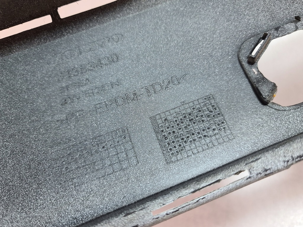 фото №13, Volvo xc90 ii молдинг спойлер накладка бампера задняя задняя 31353430