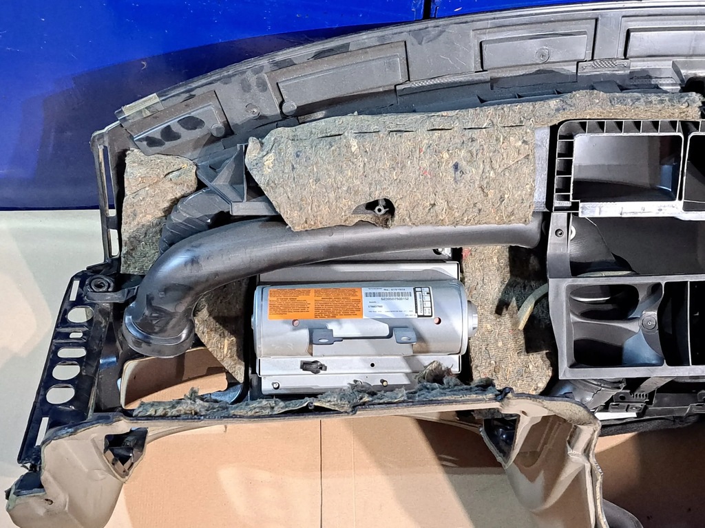 фото №11, Volvo v70 2004 панелі приладова, консоль