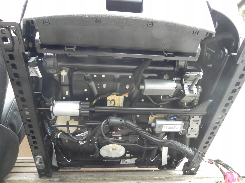 фото №15, Audi a7 c7 s7 сиденья кожа s line подогрев idealne