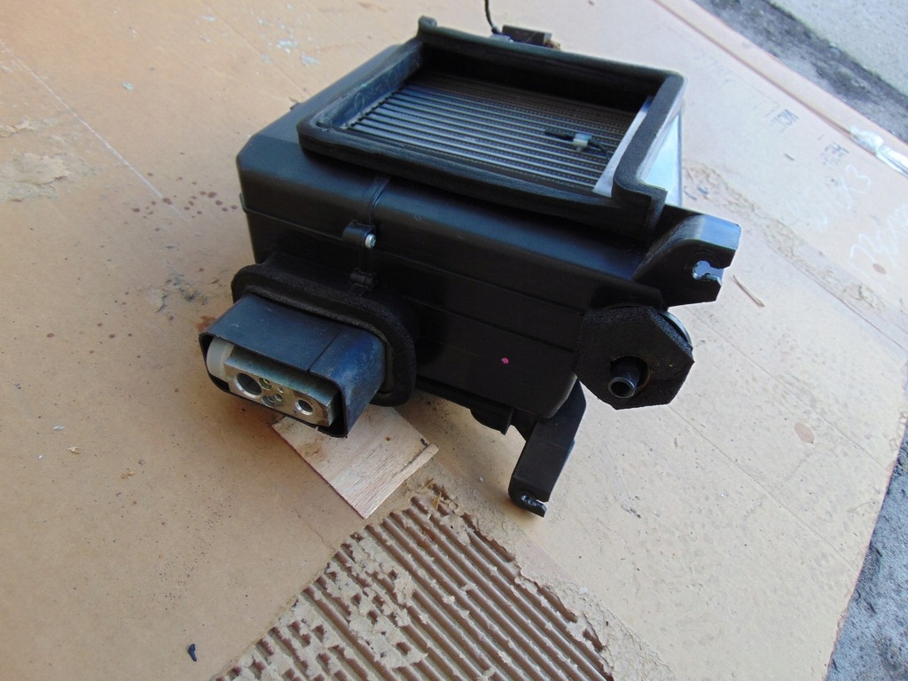 фото №5, Радиатор отопитель кондиционера isuzu d-max 1 lift 3.0td europa