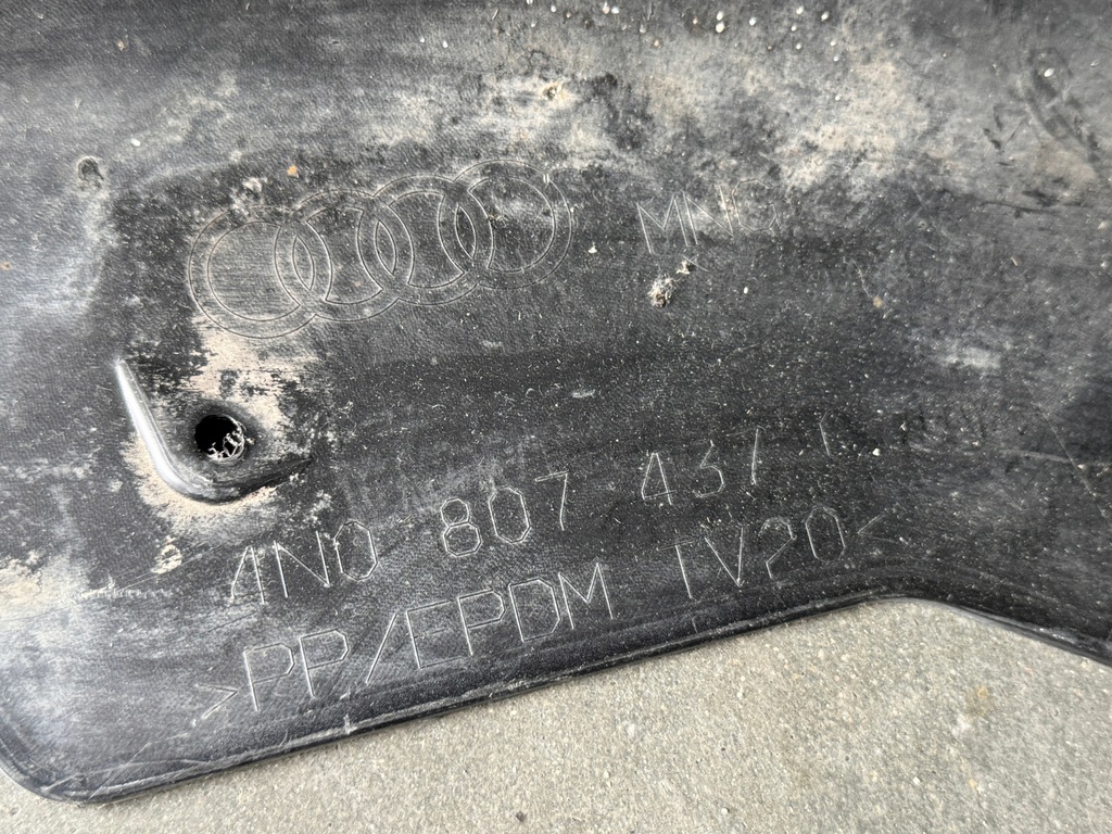 фото №10, Бампер передний перед audi a8 s8 s-line d5 2017- оригинальный номер б/у 4n0807437 решётка радиатора