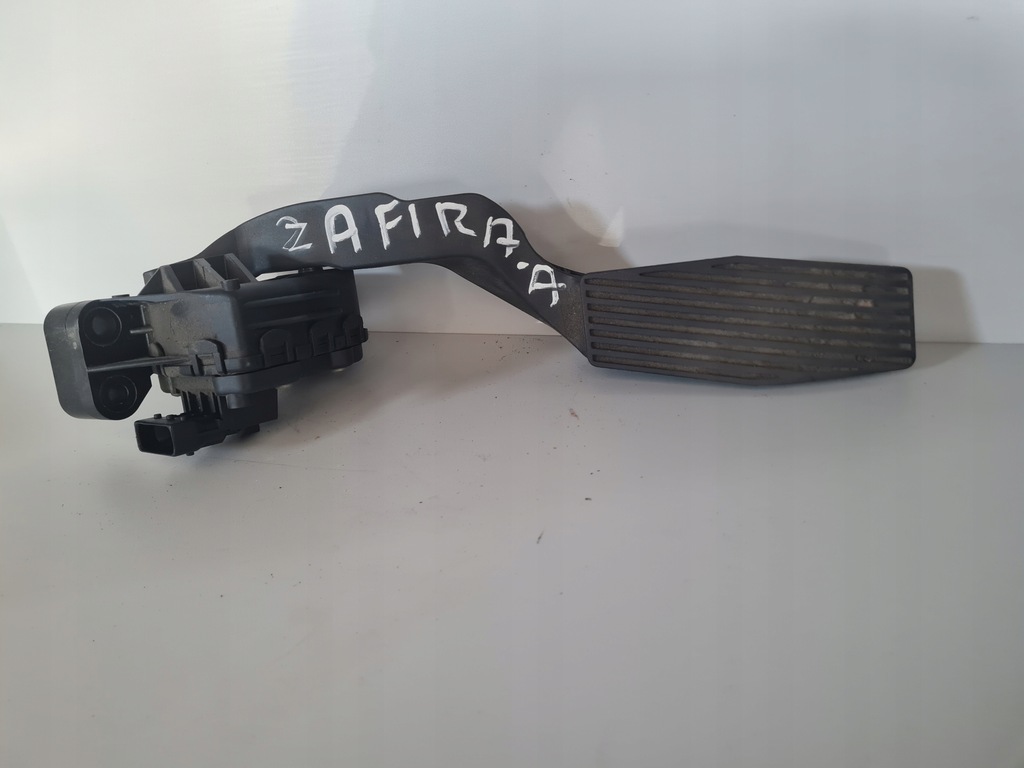 фото №1, Потенциометр газа opel zafira a 9202341