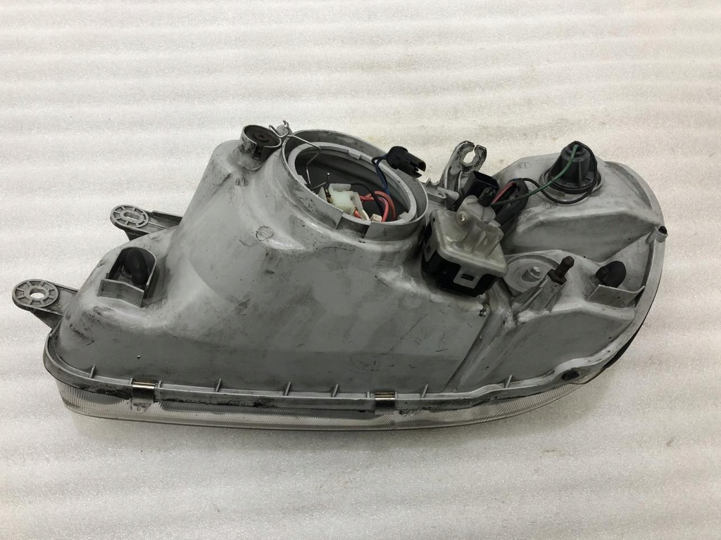 фото №8, Лампа правый перед kia carnival eu