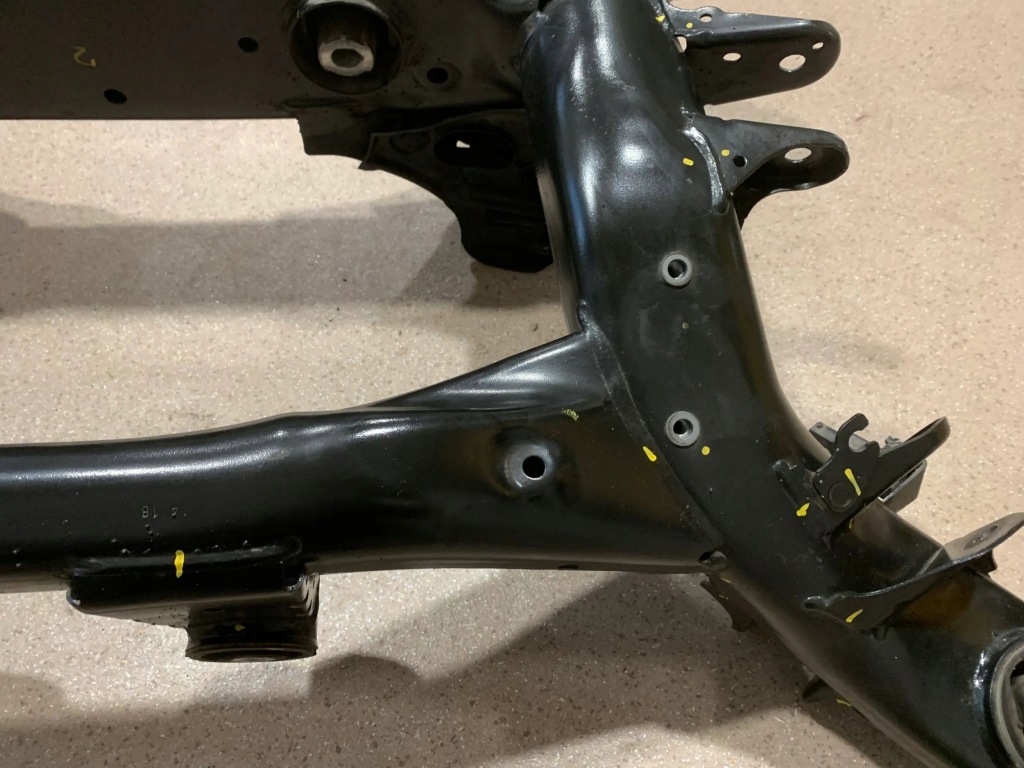 фото №8, Підрамник задні задня bmw x3 g01 6887442