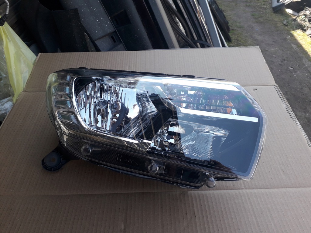 фото №1, Лампа правая dacia logan 2 sandero ii lift 17-