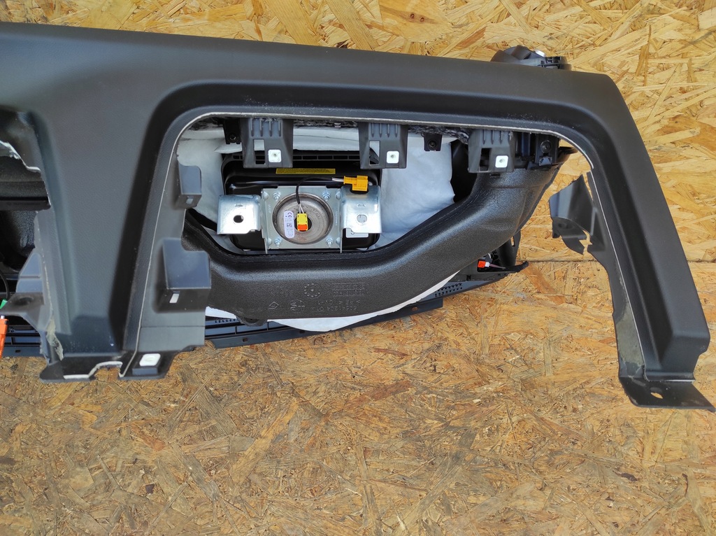 фото №11, Приборная панель консоль alfa romeo stelvio оригинал