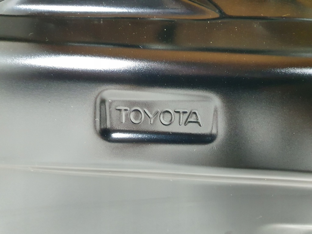 фото №11, Капот крышка двигателя toyota land cruiser 2018-