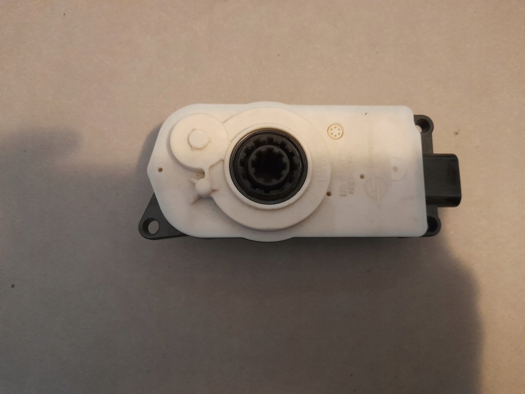 фото №1, Моторчик шторка жалюзі bmw g20