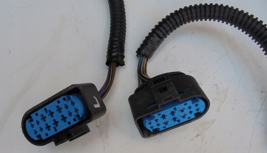 фото №1, Escape mk2 lift колодка штекер лампи ліва права