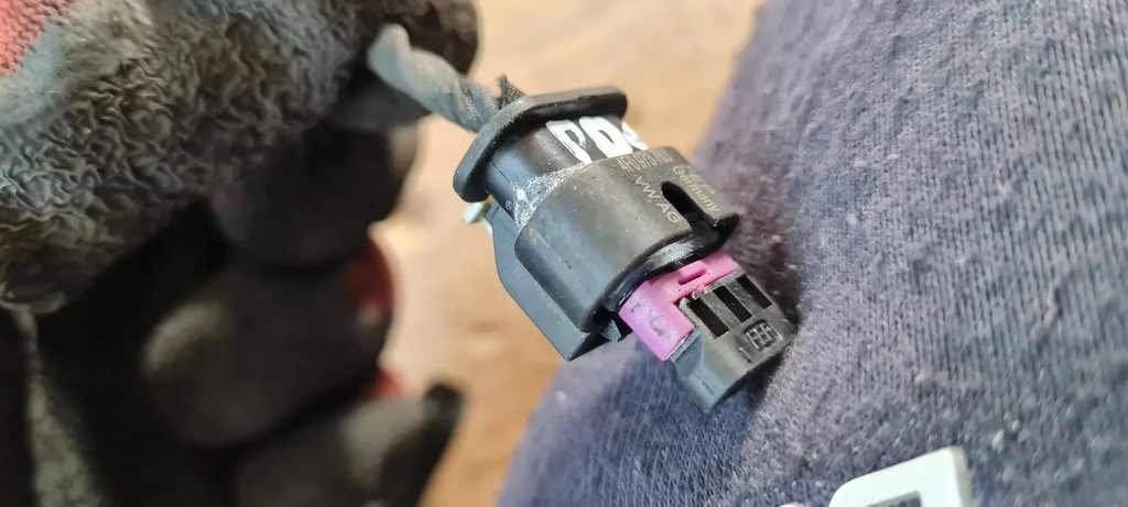 фото №8, A4 b9 8w штекер колодка pdc 4f0973703 a5 8w q5 vw audi