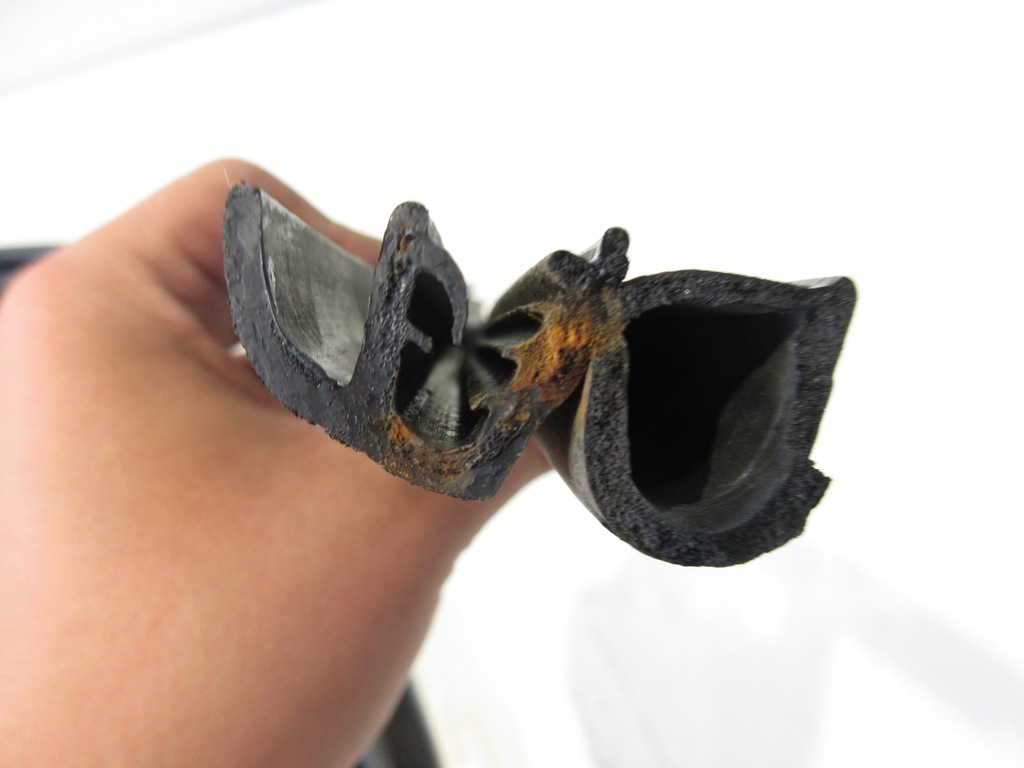 фото №8, Fiat siena palio i уплотнители дверь задняя перед