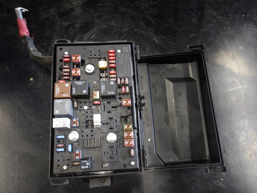 фото №1, Коробка предохранителей opel ampera volt