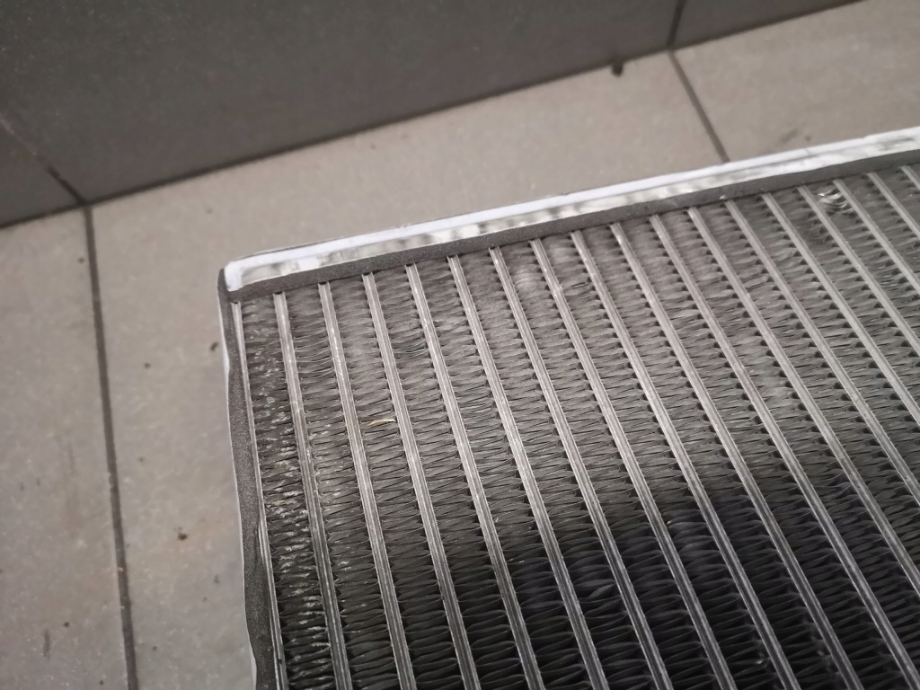 фото №8, Радіатор кондиціонера vw touareg 7l0820102a