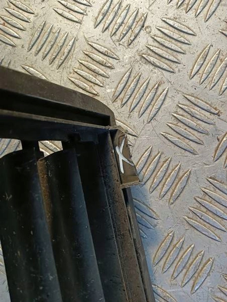 фото №5, M28 audi etron e-tron впуск повітря жалюзі 4ke121223