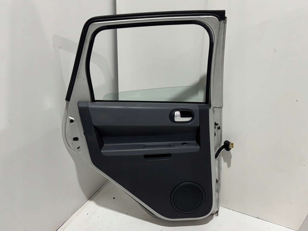 фото №9, Mitsubishi colt vi z30 дверь левый задняя полный