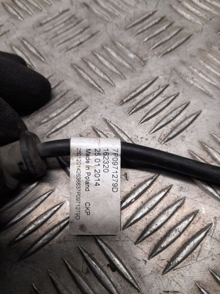 Porsche cayenne 92a 2014 с задний шланг заднего датчика abs в Украине