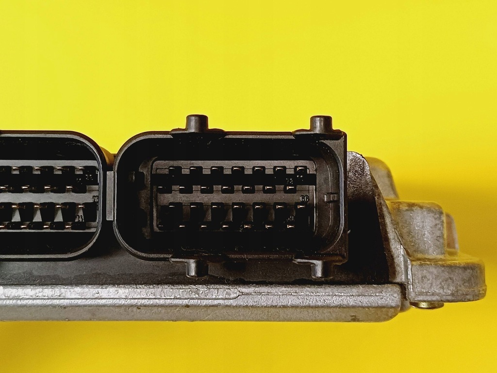 фото №6, Бортовий комп'ютер двигуна vw new beetle 2.0 бензин 06a906018ad / 0261204936 nr39