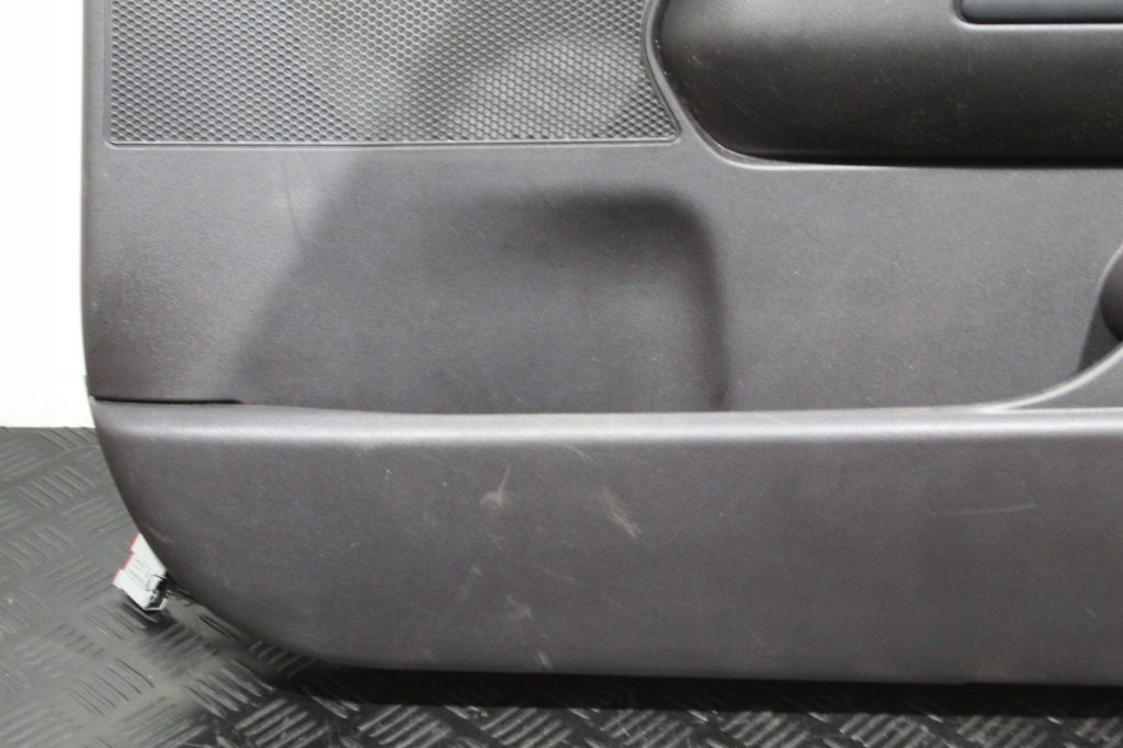 фото №2, Обивка обшивка дверь правый перед discovery v 5 l462