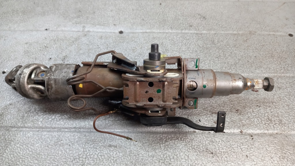 Колонка кермова audi a4 b5 1.6b 96r sedan в Україні