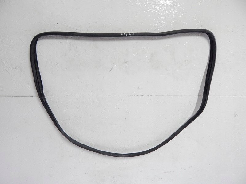 фото №1, Прокладка кузовная левая задняя honda hrv ii