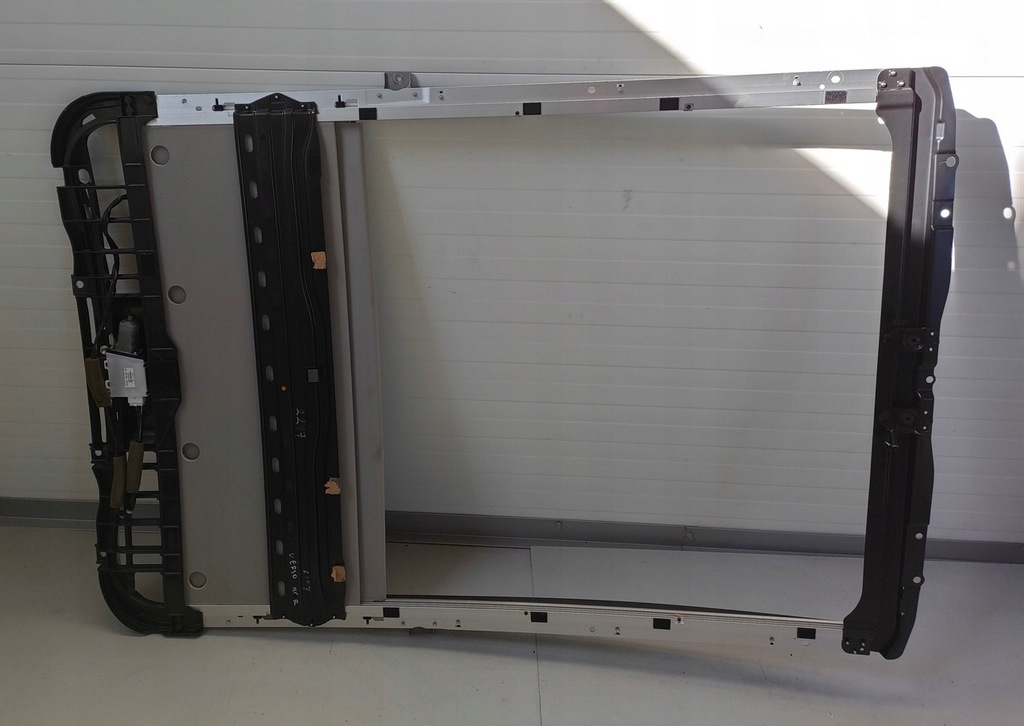 фото №1, Toyota verso lift люк