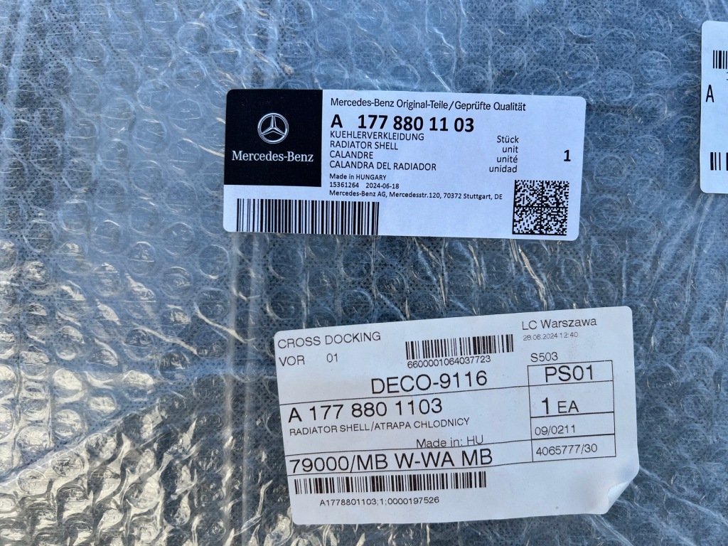Mercedes решітка радіатора решітка радіатора a1778801103 a177888200 cla 118 a 177 45 pts amg новий Зі Шроту