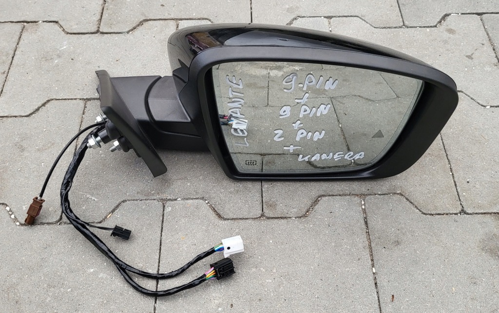 фото №1, Maserati levante зеркало правое 9+9+2 pin + камера