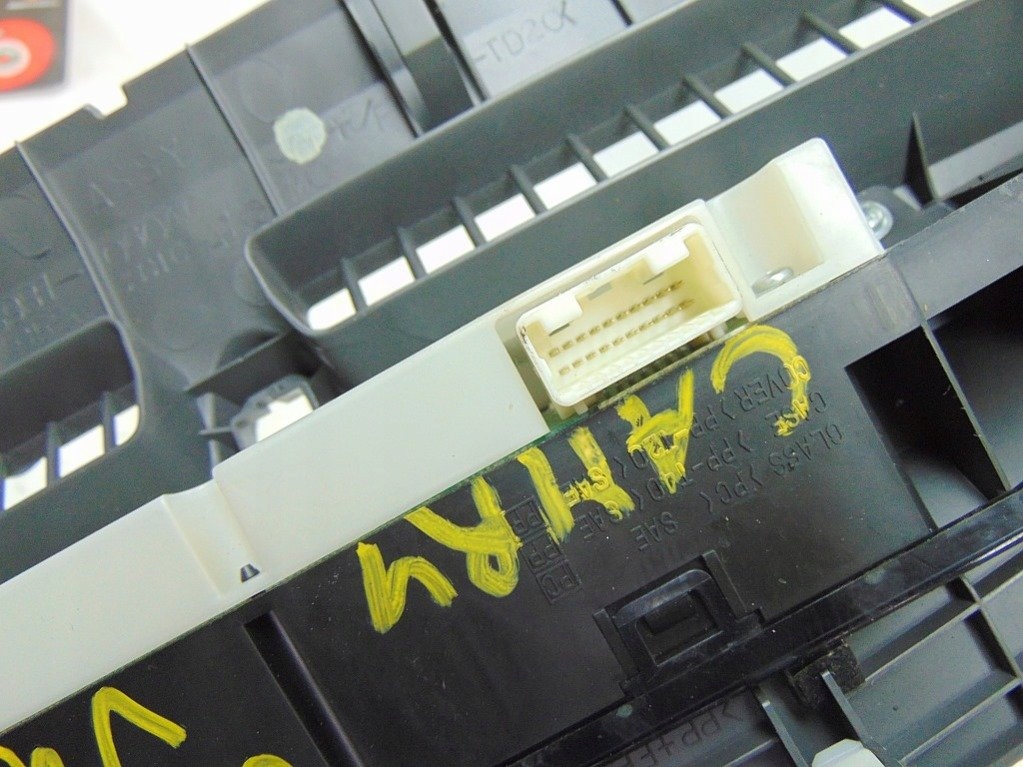 фото №7, Toyota camry 07-11 часы + рамка корпус