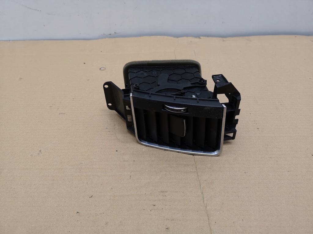 фото №1, Hyundai santa fe iv решётка обдув