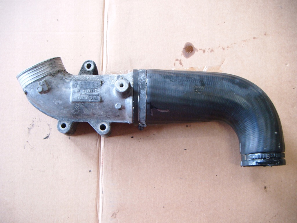 фото №1, Volvo v70 ii 00-07 d5 труба wąż turbo